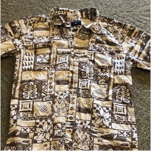 Quicksilver short sleeve button down, youth M